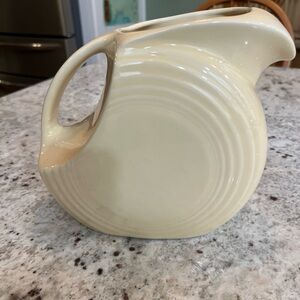 Vintage Fiestaware Disc Pitcher in Linen Yellow